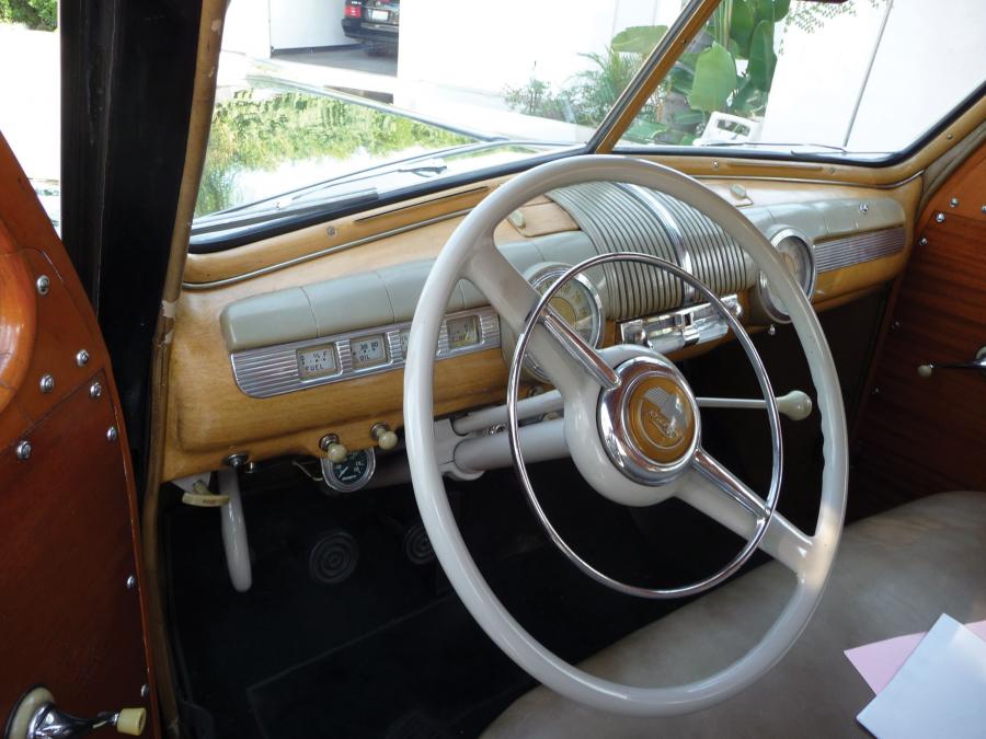  Ford V8 Super Deluxe Station Wagon 1948 года  (фото 46 из 62)